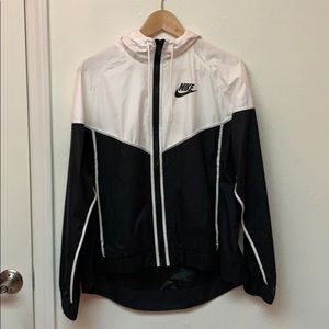 Nike windbreaker